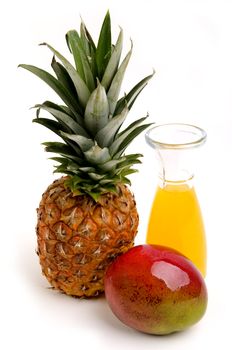 Pinapple, mango and juice