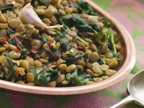 Lentils with spinach and Garlic