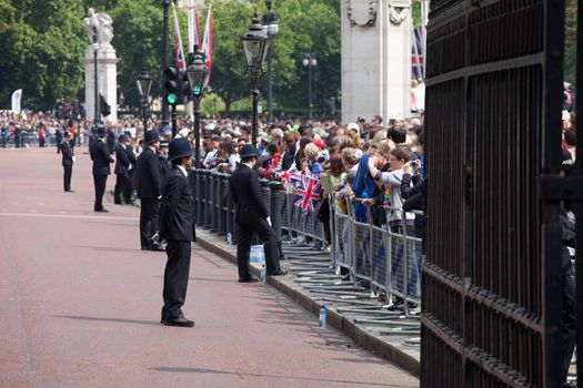 Crowd of spectators in London