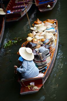 Damnoen Saduak Floating Market near Bangkok, Thailand