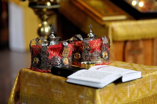 Orthodox wedding accessories