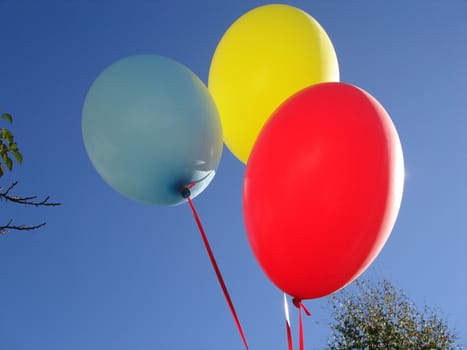 scandinavian life-colourful balloons