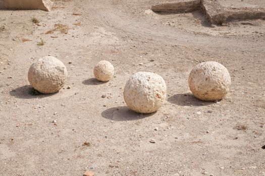 ancient catapult balls