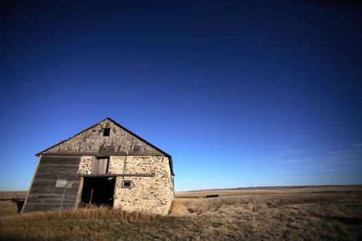 Dilapidated barn on the Prairie