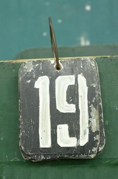 number tag, nineteen