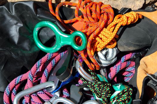 climbing equipment shackles harnesses ropes