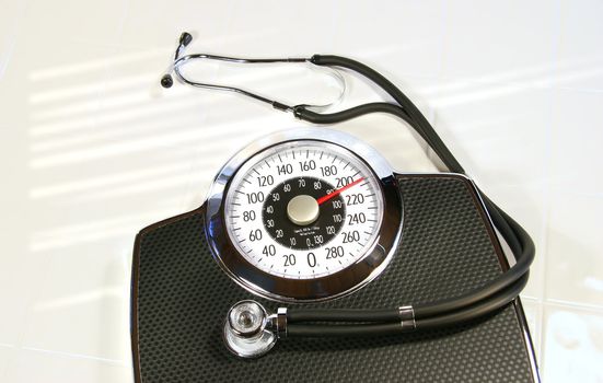 Weight scale with sthetescope 