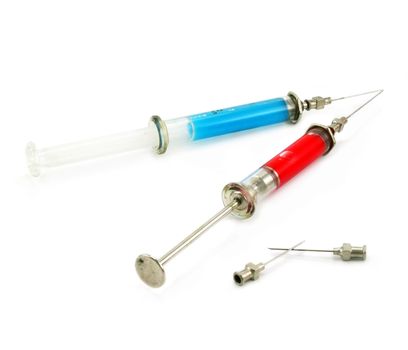 Two syringes with acid substance