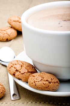 amaretti biscuits and cappuccino