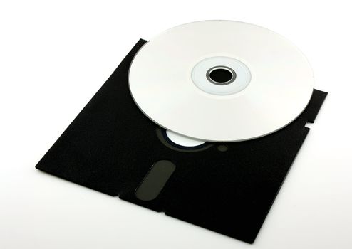 Old floppy disk and CD-ROM