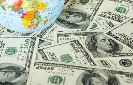 globe and dollars