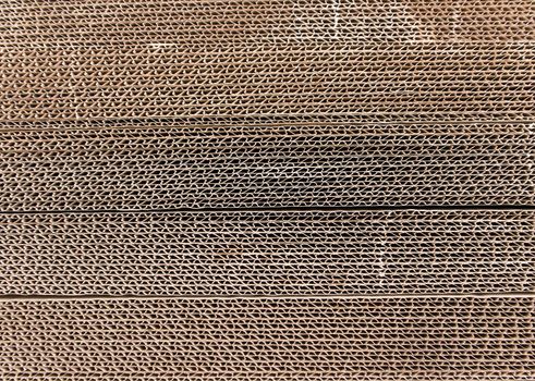 Corrugated paper edges