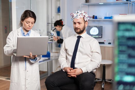Medic in neuroscience working in neurological research
