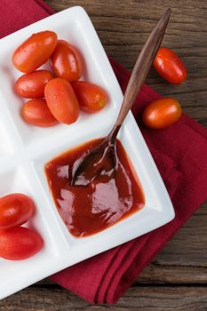 tomatoes and ketchup 