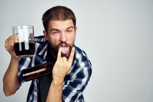bearded man alcoholism problems emotions depression Lifestyle