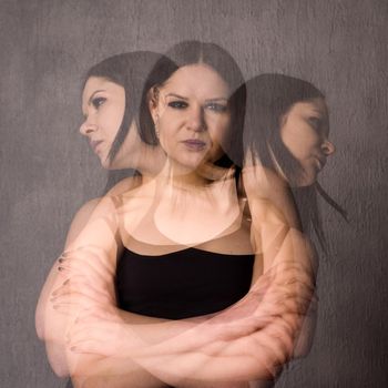 Woman with split personality suffers from schizophrenia