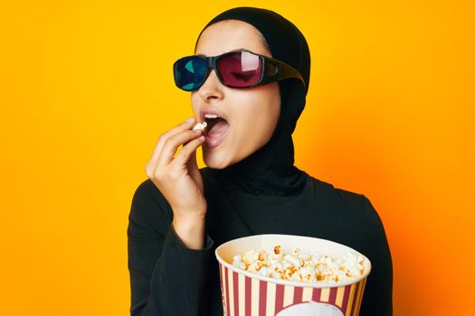 arab woman watching movies 3D glasses fun studio lifestyle