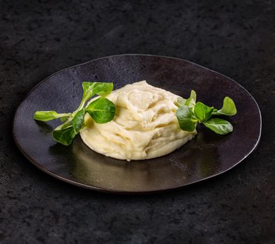 Portion of mashed potatoes