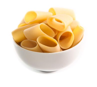 Raw macaroni