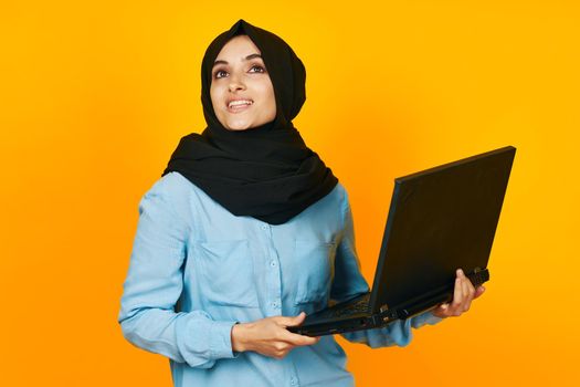 Muslim laptop posing technology internet ethnicity model