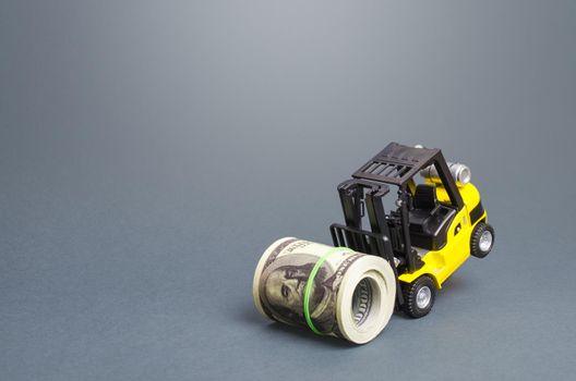 A forklift cannot lift a bundle roll of dollars. Strongest financial assistance, support of business and people. Helicopter money, subsidies and soft loans. Stimulating the economy. Fed interest rate