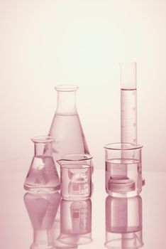 Assorted laboratory glassware equipment - Image
