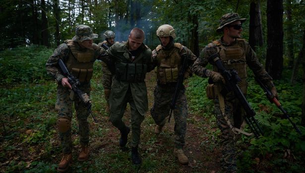 marines capture terrorist  alive