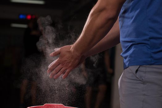 Gym Chalk Magnesium Carbonate hands clapping man
