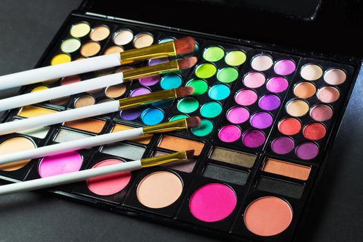 Colorful makeup palette with makeup brush,color filter