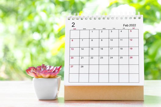 February 2022 Calendar desk for organizer to plan and reminder 