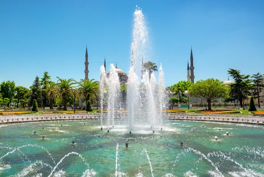 Sultanahmet Camii and fountain