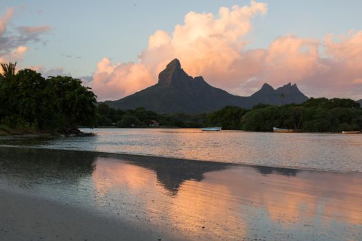 Rempart and Mamelles peaks, from Tamarin Bay where the Indian Ocean meets the river, Tamarin, Black River District, Mauritius.