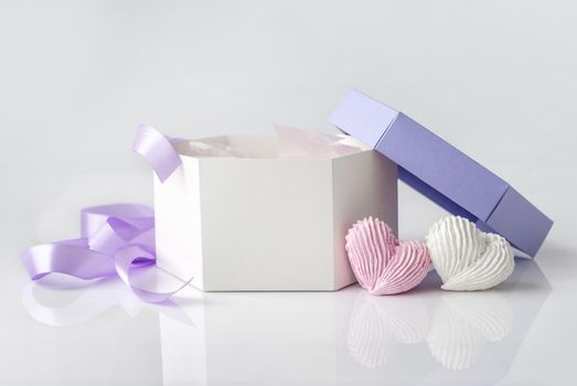 Marshmallow gift box