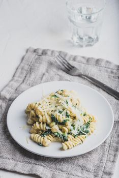 Pasta With Spinach And Cheese