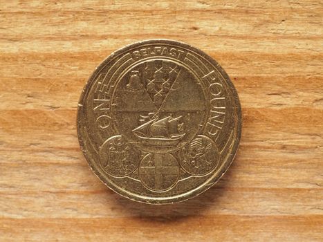 1 Pound coin, reverse side showing badge of Belfast, currency of the UK