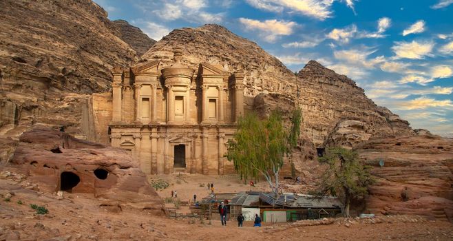 The Petra Church is located in the ancient city of Petra in Jordan.Was built in the Byzantine period around 450BC over the remains of Roman and Nabataean buildings.