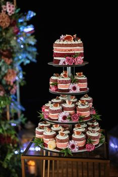 wedding cake at the wedding