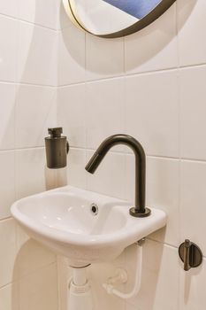 Photo of washbasin