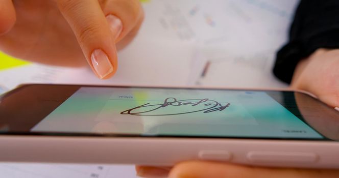 Close up Digital Signature on smartphone