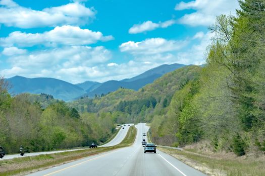 freeway travel trhough mountain hghlands of south carolina