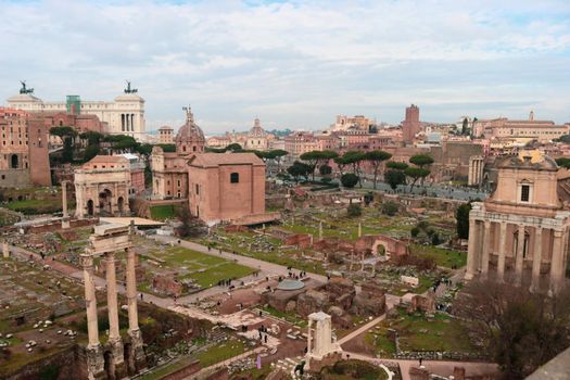 Discovering the city of Rome in winter days