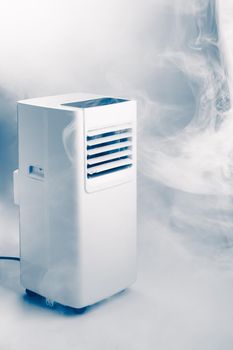 portable air conditioner with cold steam of fresh air