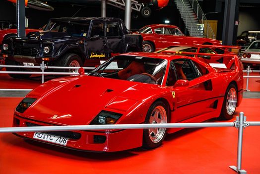 SINSHEIM, GERMANY - MAI 2022: red Ferrari F40 1989 478ps sports car