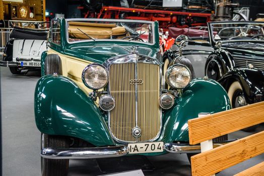 SINSHEIM, GERMANY - MAI 2022: beige green Horch 830 BL cabrio 1939
