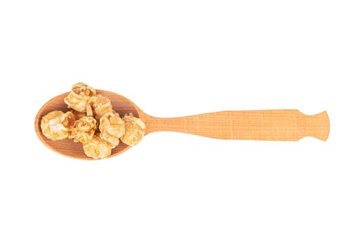 Caramel popcorn in spoon