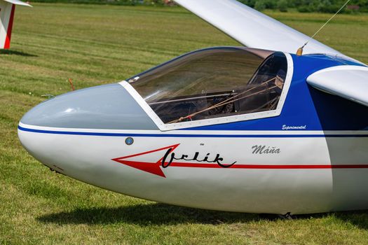 Orlik light glider, a non-motorized aircraft front of the aircraft