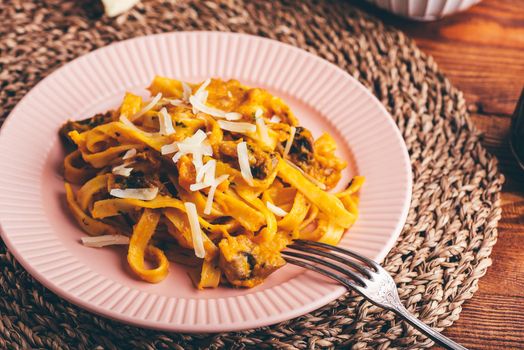 Tagliatelle Pasta with Creamy Pumpkin Sauce and Mushrooms