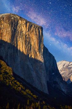Yosemite serene milky way over El Capitan mountain