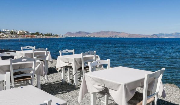 The perfect lunch with a sea view