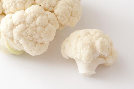 fresh uncooked cauliflower